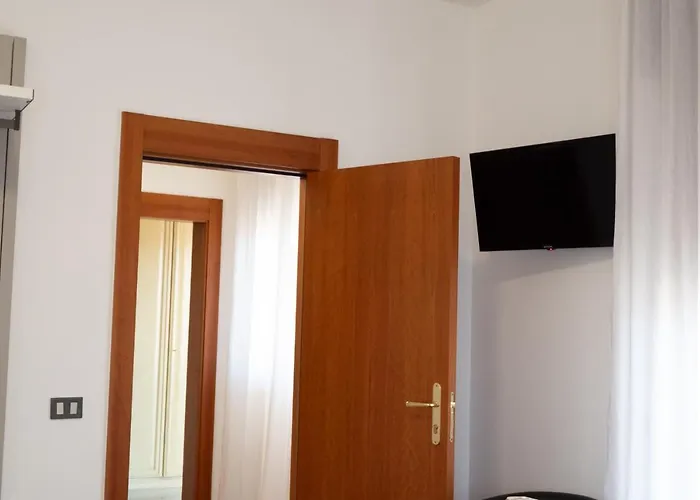 La Casa Di Teresa Konukevi Borgagne